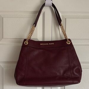 MICHAEL KORS Wine Leather Shoulder Tote with Gold Chain